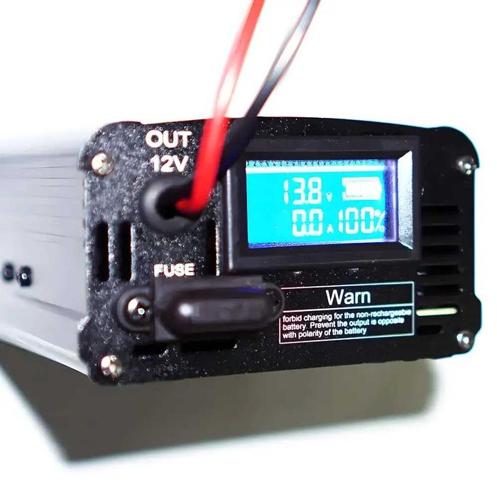 Зарядний пристрій для акумуляторів авто 10A з вбудованим амперметром