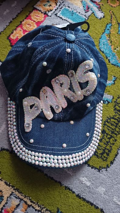 Czapka z daszkiem nowa z metką