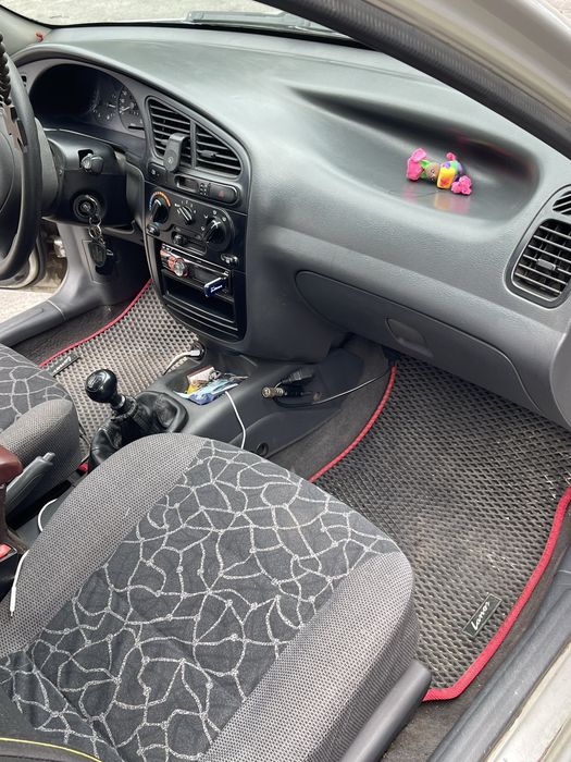 daewoo  LANOS 1.5
