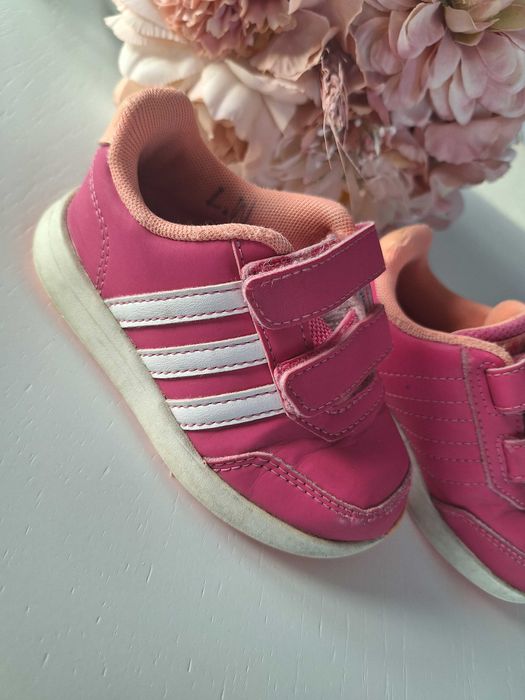 Buty R.22 sandały adidasy baletki baleriny H&M Zara NIKE Adidas