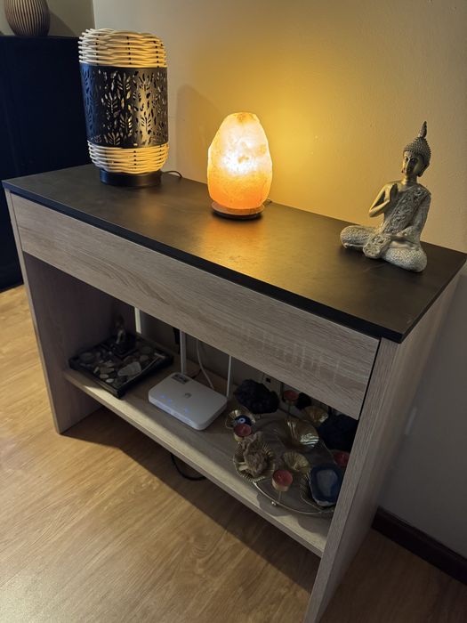 Consola para hall de entrada