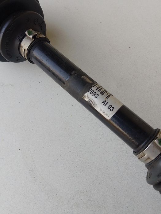 Полуось BMW F 30 USA ліва