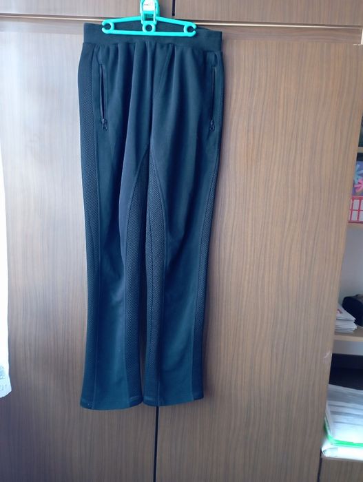 Spodnie dresowe z siateczką po bokach L/XL