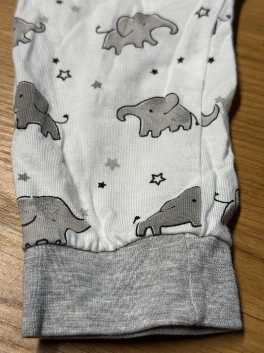 Piżamka pajacyk jednoczęściowy bez stóp h&m