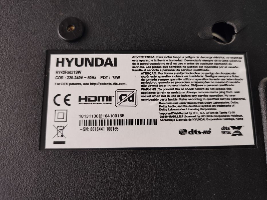Hyundai 43" p/ Peças (Ecrã Partido) + Kit Réguas LED Extra