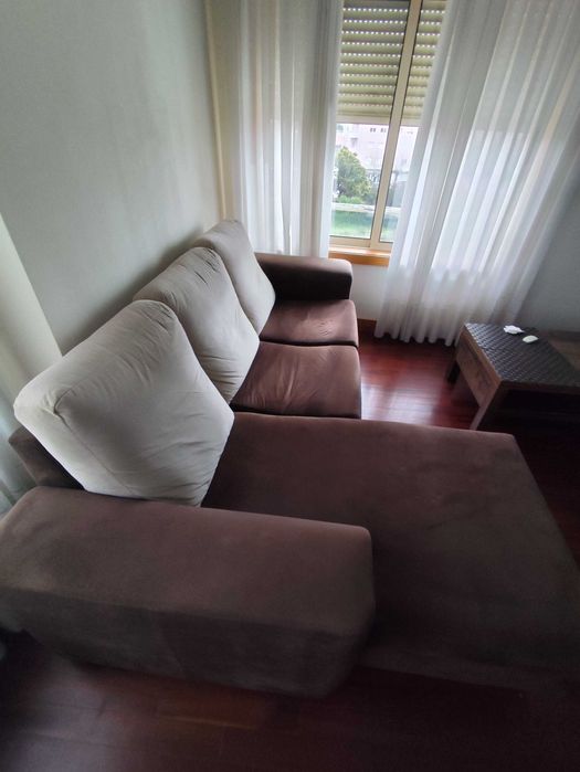 Sofá chaise longe em tecido