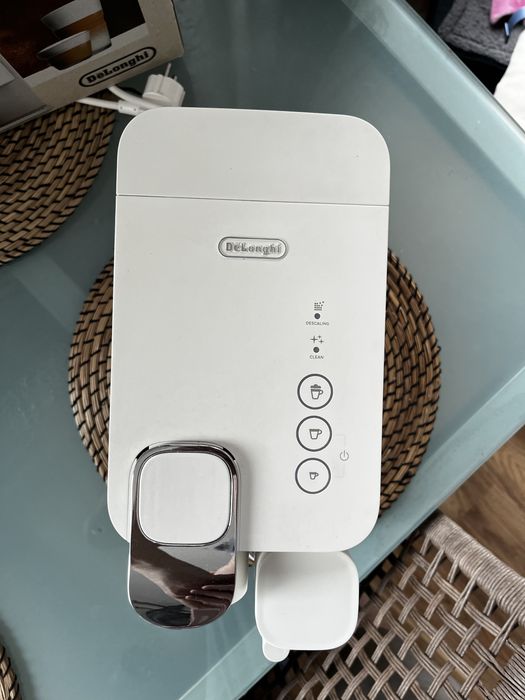 Ekspres Nespresso Lattissima One
