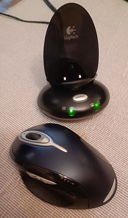 Бездротові клавіатура і мишка Logitech LX700 Black USB+PS/2 (комплект)