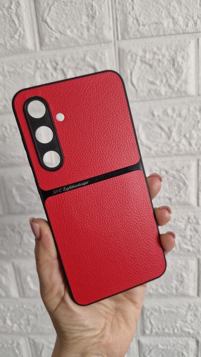 Чохол кожа Samsung S24 FE червоного кольору