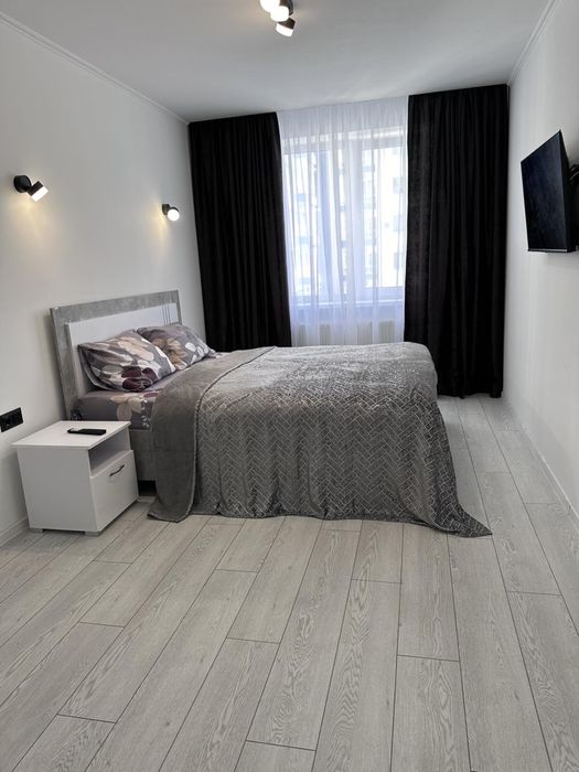 Подобово.  Височана 18. Центр. Парковка