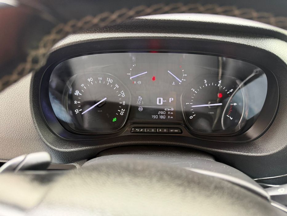 Citroën Jumpy 2.0 HDi 180cv Automática