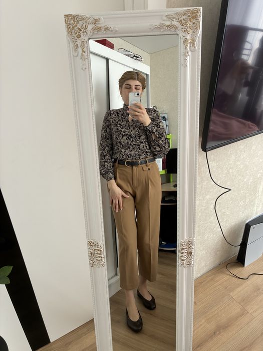 Блузка Arber | стильна базова річ, яка “робить” образ