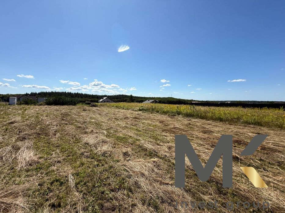 Земельна ділянка біля озера