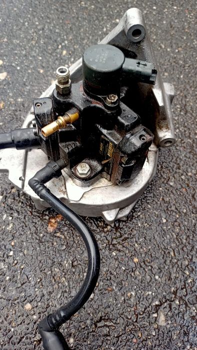Pompa wtryskowa peugeot 307 2.0 HDi