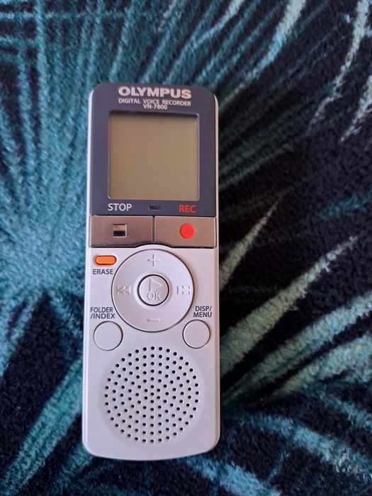 Dyktafon cyfrowy OLYMPUS VN 7800 / pamięć 4GB