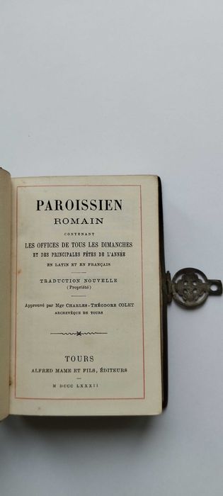 Antigo missal Paroissien Romain