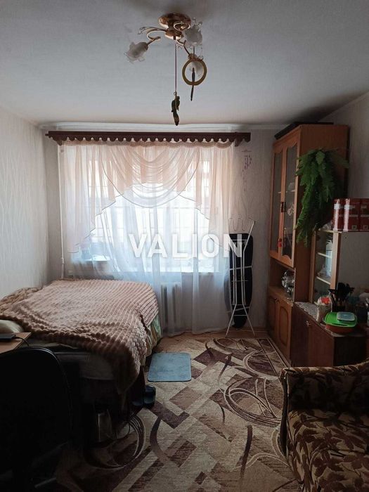 Продаж 2 к.квартири  пр-кт Голосіївський 17б, метро Деміївська