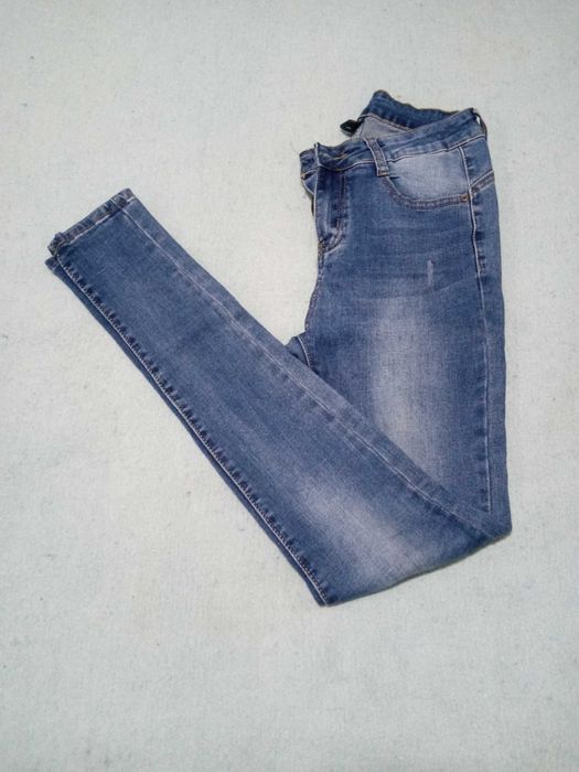 Calças de ganga para mulher