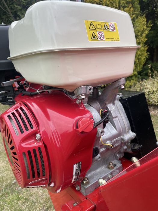 Tielburger Rozdrabniacz Rębak do gałęzi th80 AK-503-040TS silnik HONDA