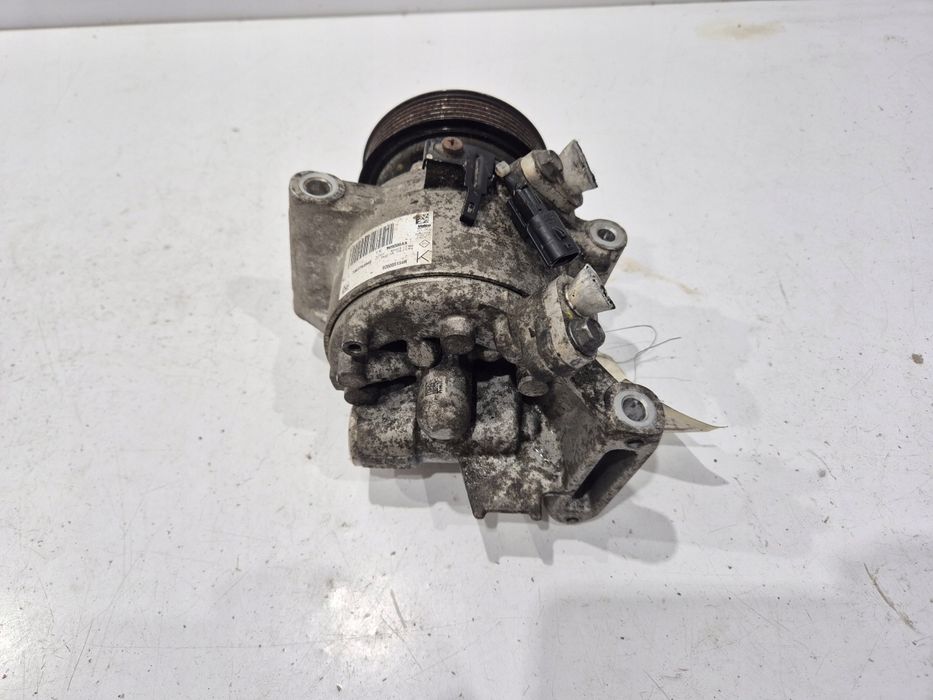 Компресор кондиціонера Renault / Dacia 1.5 dCi K9K Valeo, Чехія