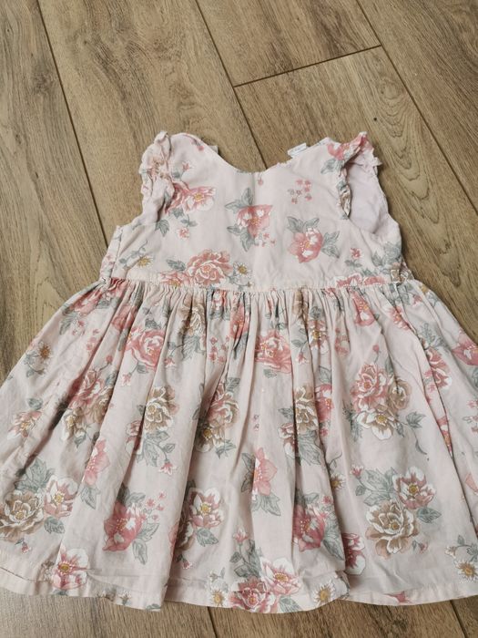 Śliczna sukienka dla dziewczynki w 80 H&M