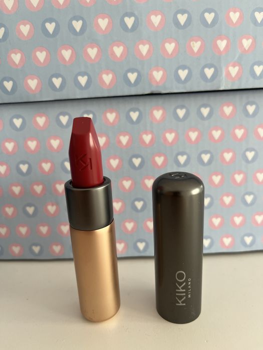 Velvet Passion Matte Lipstick 329 Kiko Milano