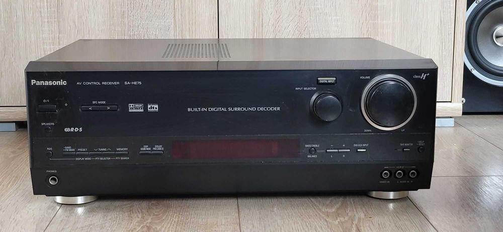 wzmacniacz panasonic