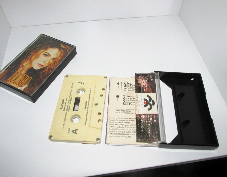 Lucero "Homônimo" + " Sólo Pienso en Ti" *cassette tape*