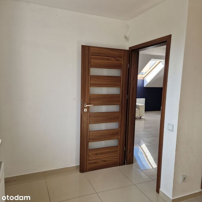 Wynajmę długoterminowo mieszkanie/apartament  65m kwadratowych.