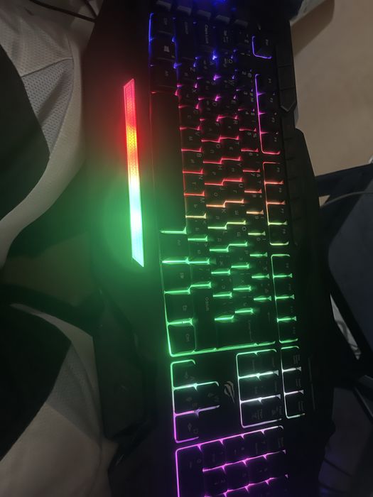 Клавиатура игровая