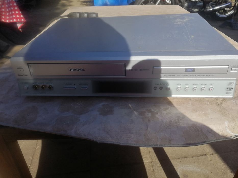 Magnetowid nagrywarka dvd Toshiba sd-22vl wysyłka