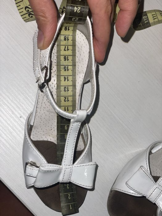 Туфлі для бальних танців