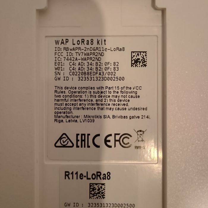 Nowy router gateway MikroTik wAP LoRa8 kit R11e-LoRa8 – LoRaWAN gatewa