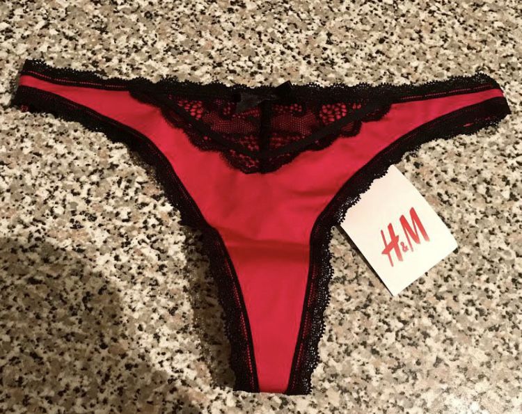 Стринги H&M,xs