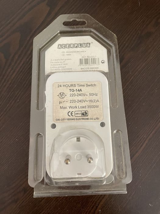 Socket with timer429593828619735041