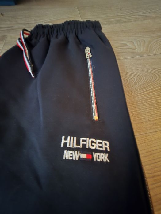Чоловічий трикотажний Спортивний костюм Tommy Hilfiger.