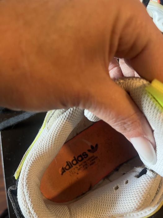 Sapatilhas originais adidas