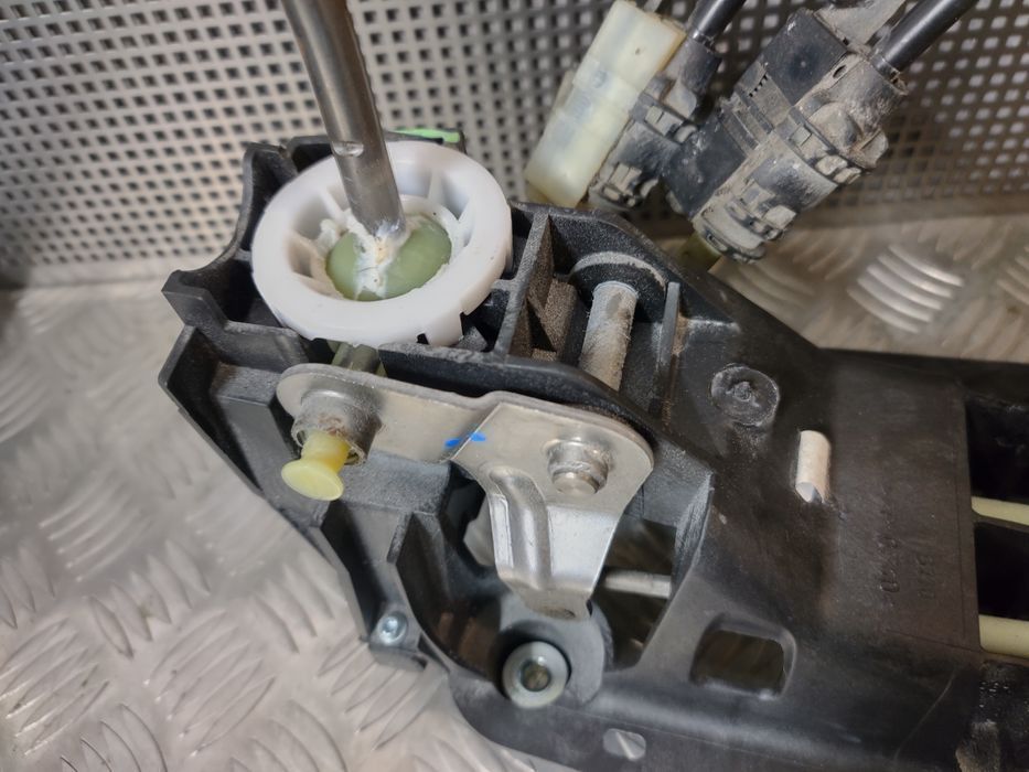 Selector Cabos Mudanças Peugeot 208 1.4 Hdi