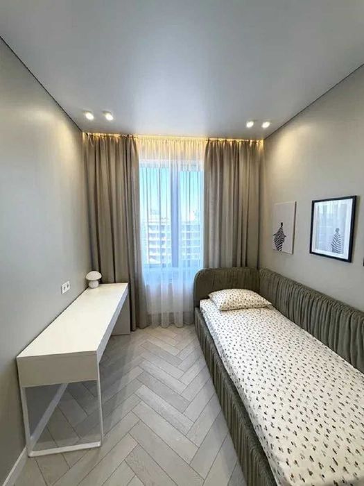 Продам 2 комнатную квартиру,  новый  дом, жк Эллада, ул. Генуэзская