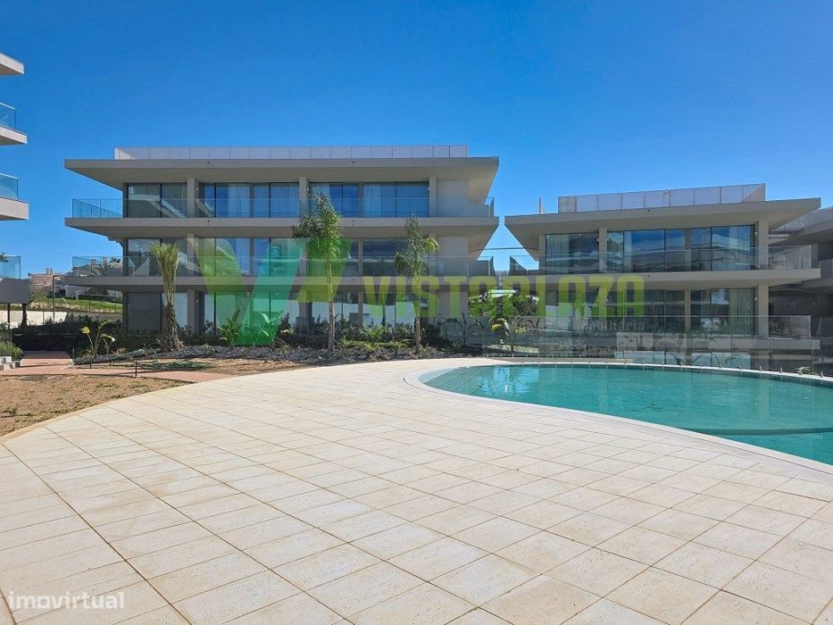 Penthouse T3 com Roof Top Exclusivo em Resort de Luxo no Algarve - ...
