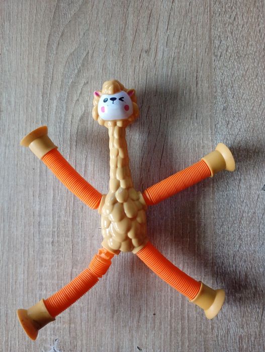 Sensoryczna zabawka fidget – elastyczne zwierzątko z pop tube (B93)