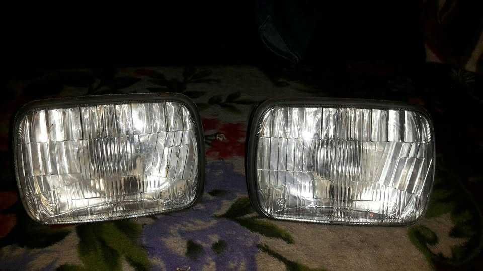 Lampy przednie fiat 126p
