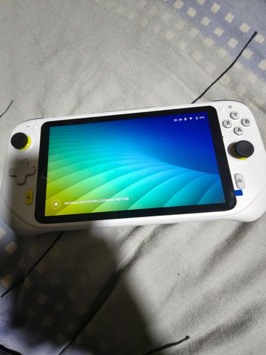 Konsola przenośna Logitech G-Cloud jak NOWA