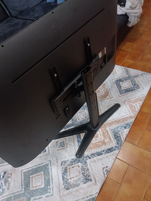 Suporte para tv usado