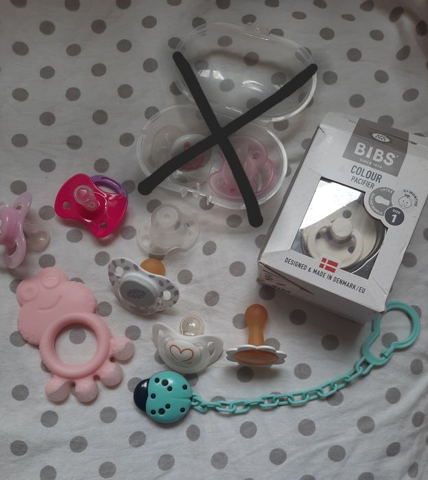 Пустушка, соска, молоковідсмоктувач, трусики, купальник