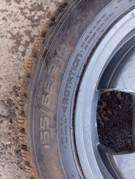 Nokian hakkapeliitta 8 155/65/14 2шт, с дисками