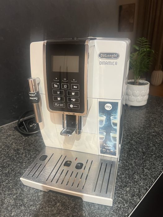 Ekspres do kawy Delonghi Dinamica Ecam