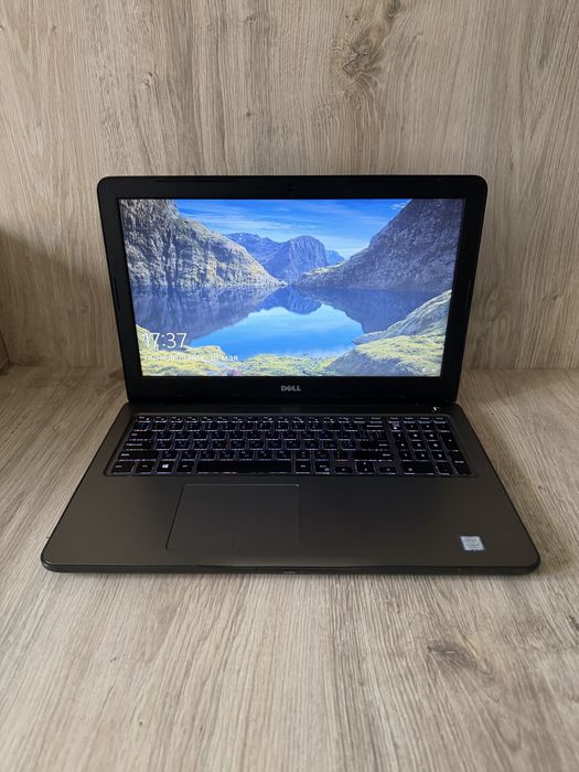Ноутбук Тонкий DELL i7 8GB D4 SSD 256GB дсветка