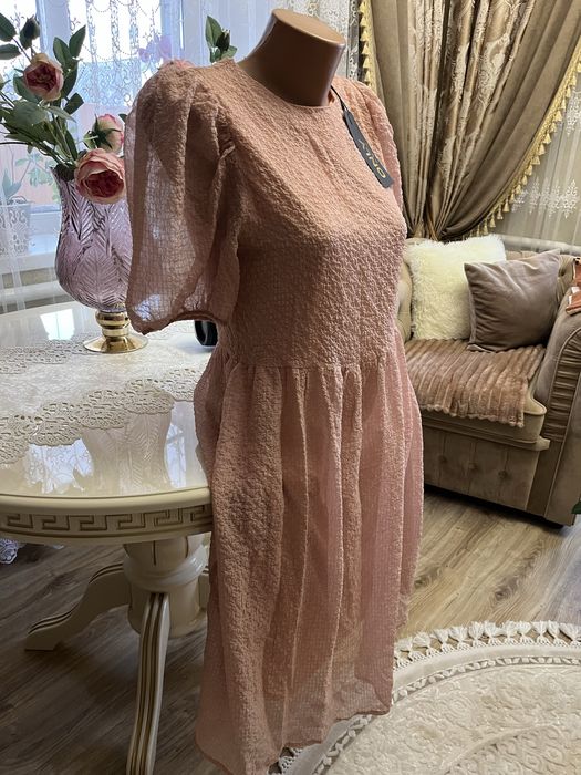 Плаття святкове