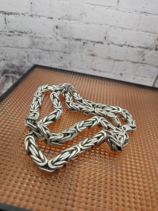 Łańcuszek  srebrny 925 męski  splot królewski
Przedmiotem sprzedaży je